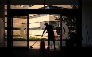 附近保洁丨日常保洁、深度保洁壁纸清洗、处理生活垃圾、收纳整理开荒清洁、